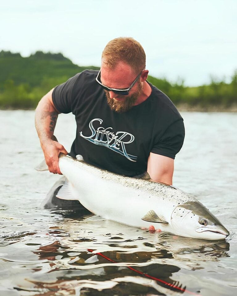 Salmon fishing in Norway - Norwegian Flyfishers Club