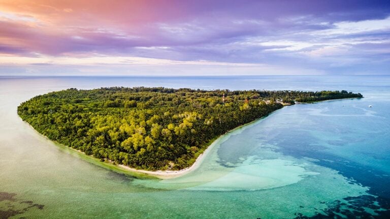 Alphonse Island Seychelles drone shot